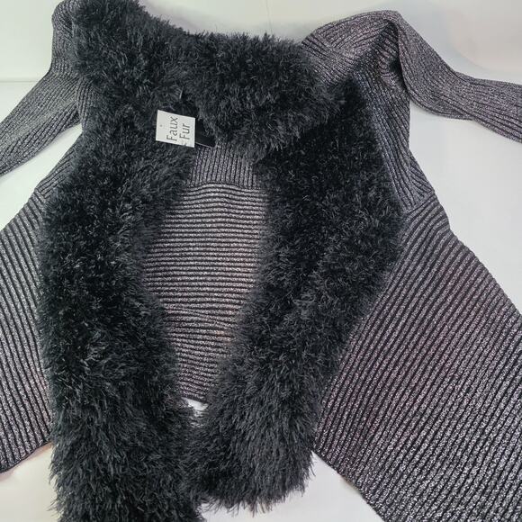 Lauren Michelle Silver Black Sparkly Fuzzy Trim Cardigan Size Medium Party - Picture 10 of 13